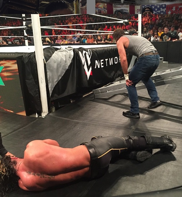WWE_Instagram_Seth_Match_2.jpg