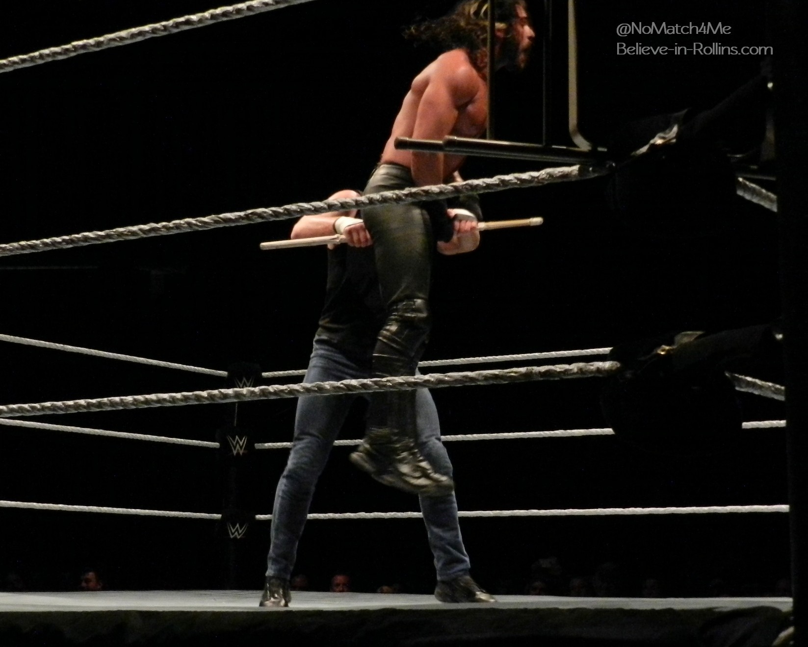 WWE_Live_Newark_2015_26.jpg