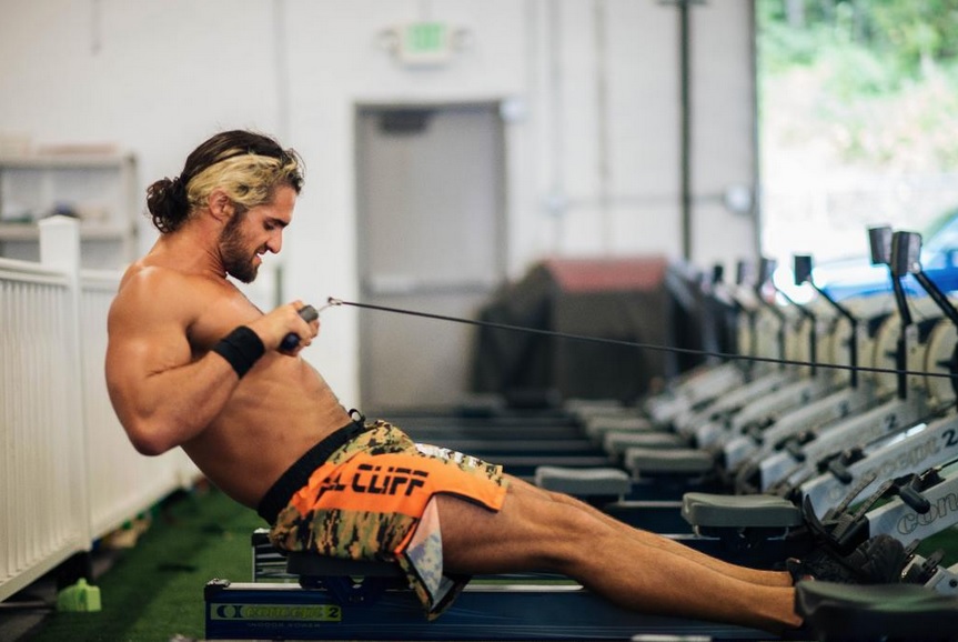 Seth_Working_out_with_Kill_Cliff_250.jpg